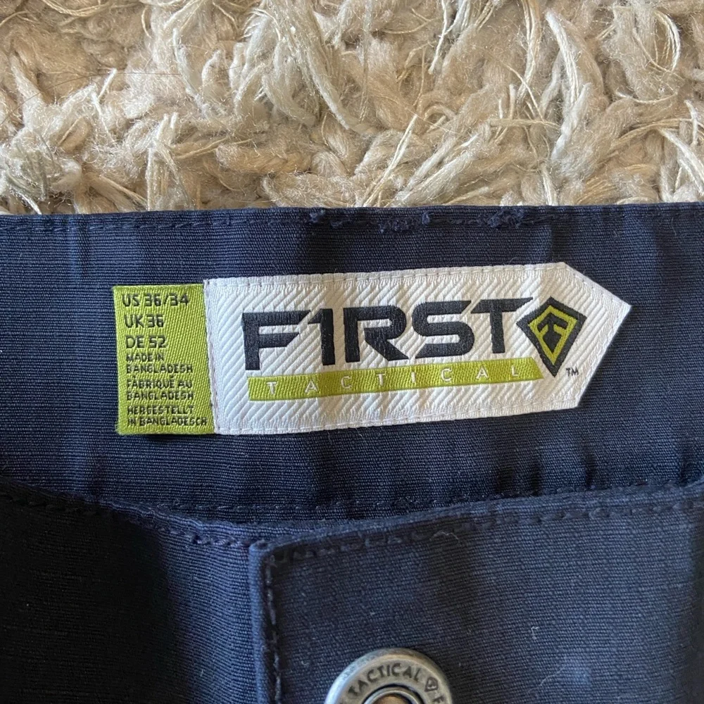 Men's Cargo Pants Shorts - Navy Blue